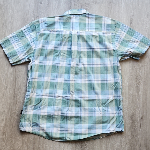Men's Patagonia Organic Cotton Plaid s/s Shirt sz Large green/blue/white preowne - Picture 6 of 6